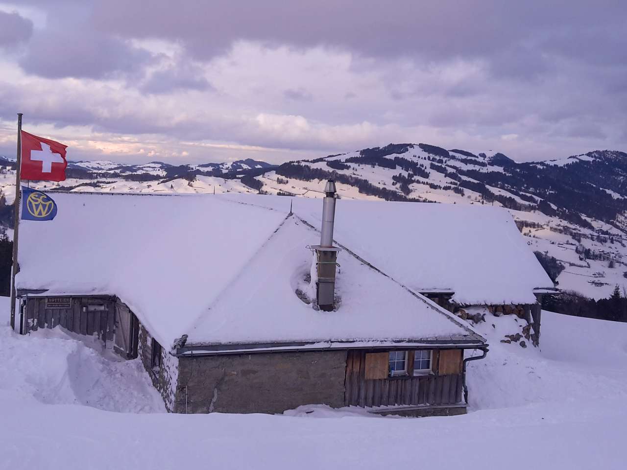 SKIHÜTTE HOTTEIEN