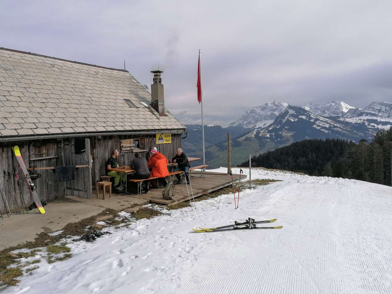 SKIHÜTTE BUMOOS